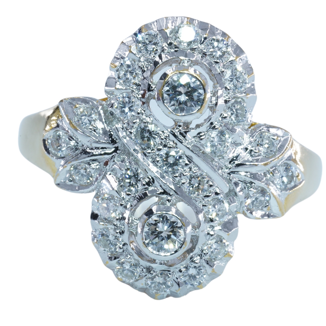 Gelbgoldring mit Brillanten – "Unendlichkeit“